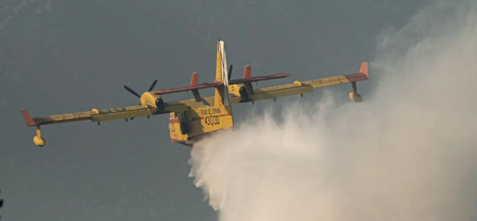 Estate di fuoco: incendi senza fine, caldo estremo e un’emergenza che lascia ferite profonde