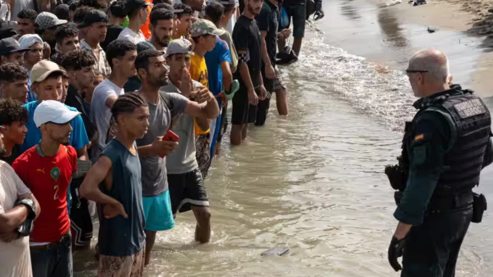 IMMIGRAZIONE: FRONtex, -55% DEGLI ARRIVI SULLA ROTTA DEL MEDITERRANEO CENTRALE