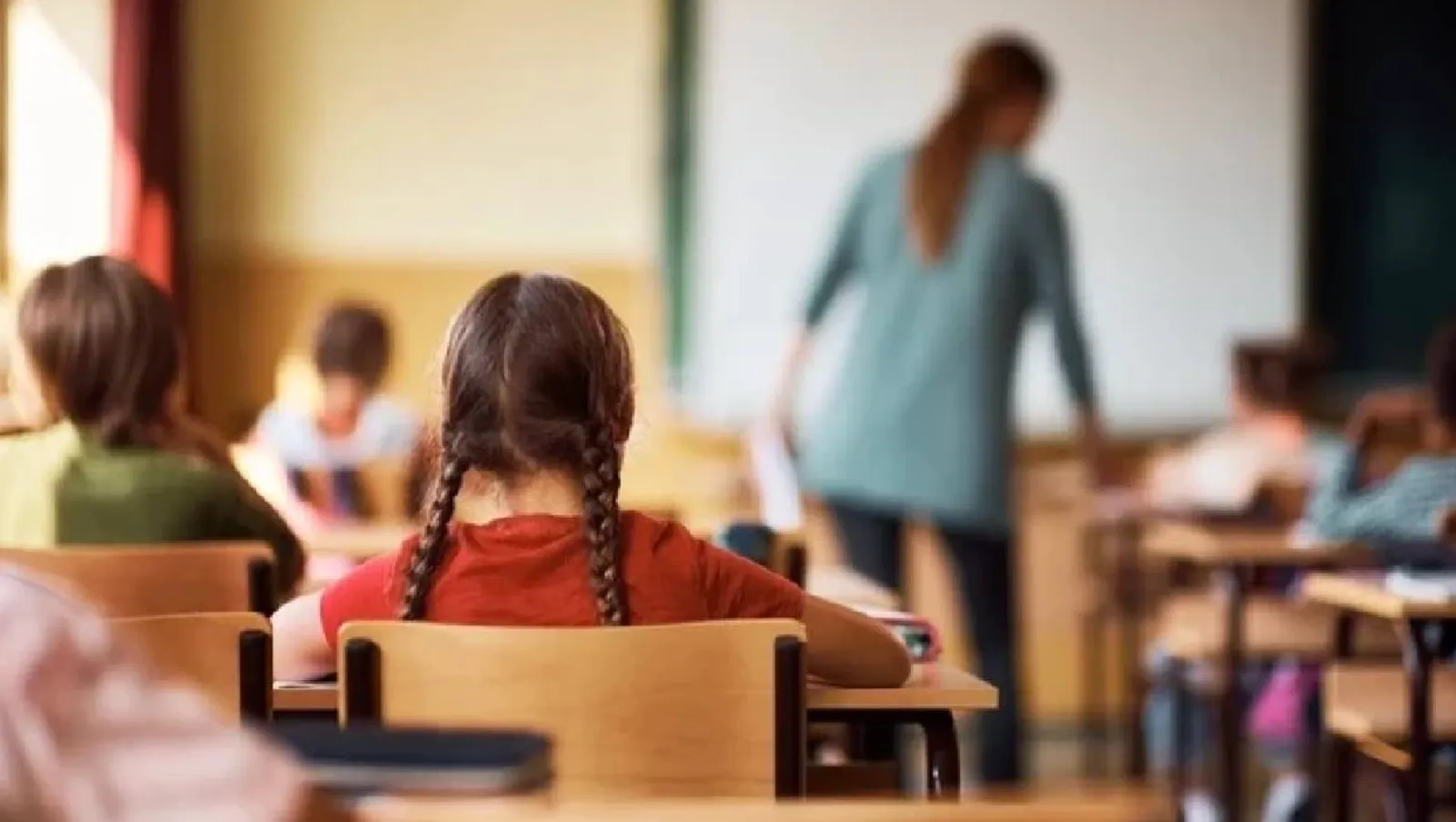 Scuola, suona la campanella: ritorno in classe per 8 milioni di studenti