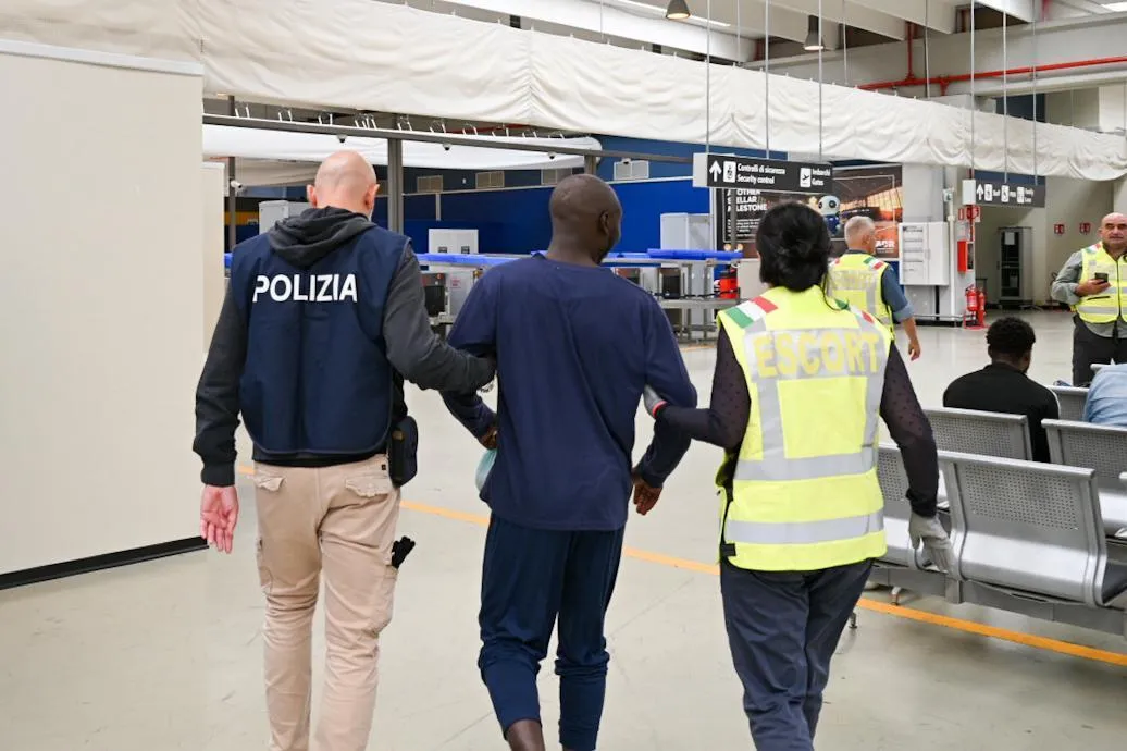 CONTRASTO ALL’IMMIGRAZIONE IRREGOLARE: RIMPATRIATI 58 CITTADINI NIGERIANI